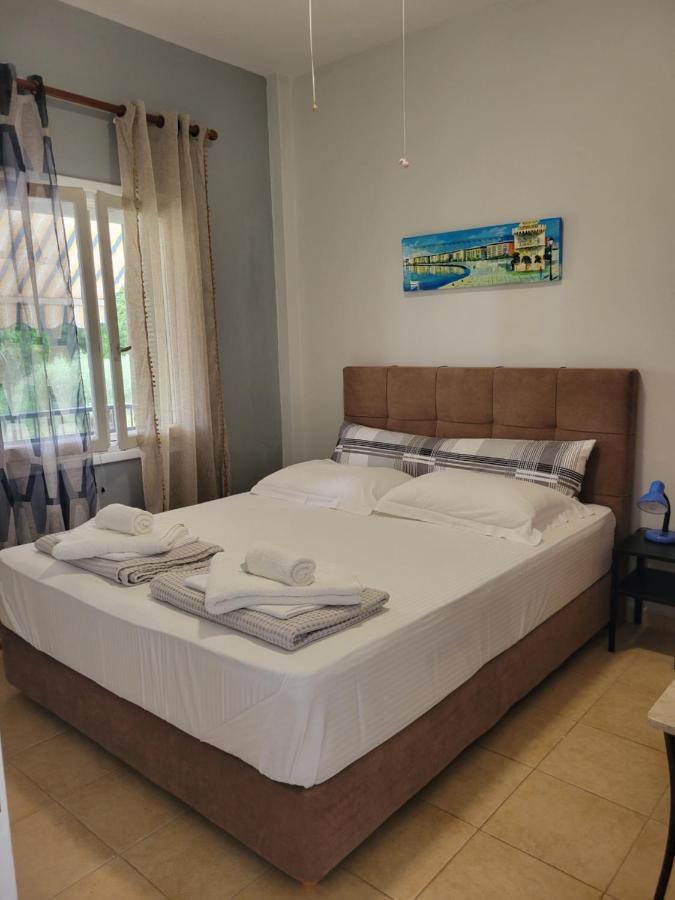 Olivemare Holidays Nea Iraklia Exterior foto